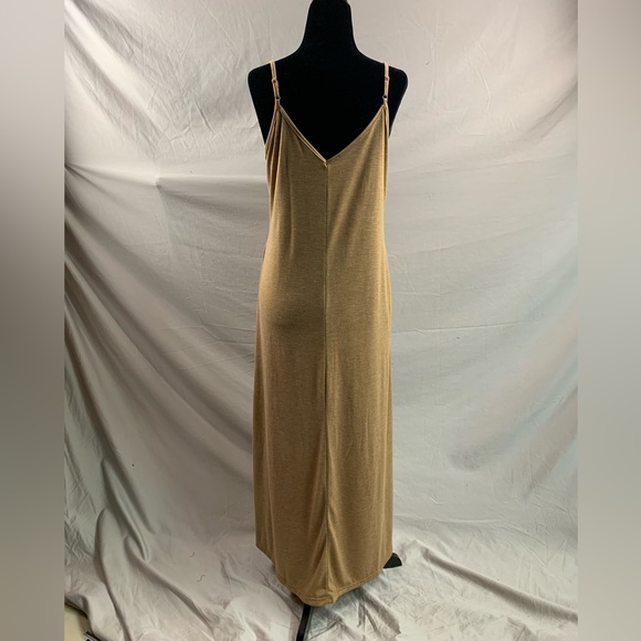 Maxi Cami Dress with Pockets - Picture 8 of 8